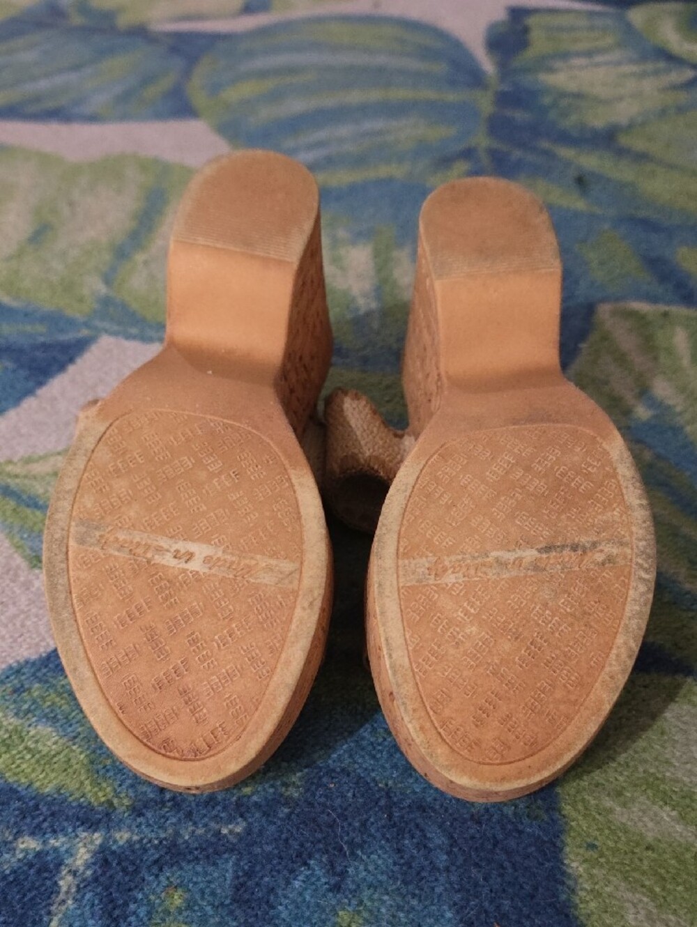Italian Shoemakers Tan Woven-Trim Platform Slide Sandals - Picture 6 of 6